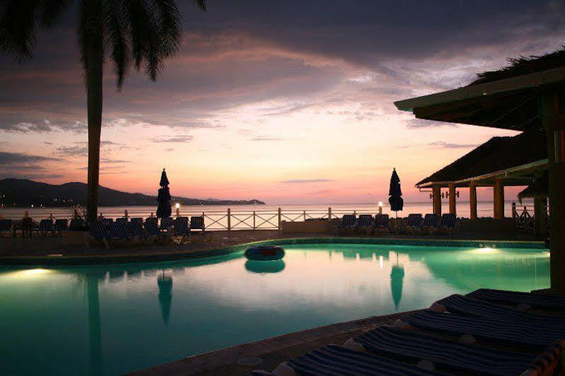 Sunscape Splash Resort And Spa Montego Bay Esterno foto